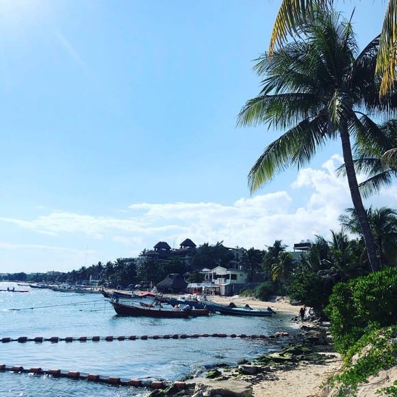 Meet your Posher, K - Picture 1 of 1